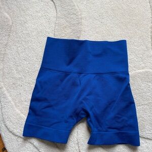 Set Active Top & Shorts